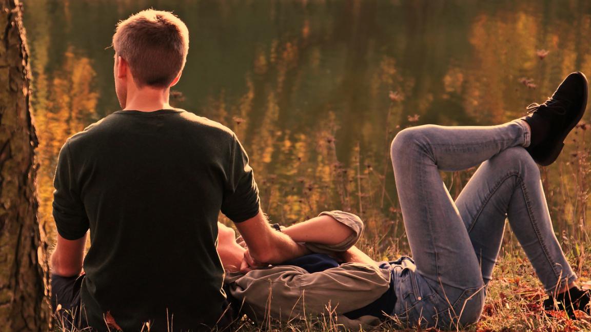 Navigating Feelings for a Friend: An In-depth Exploration