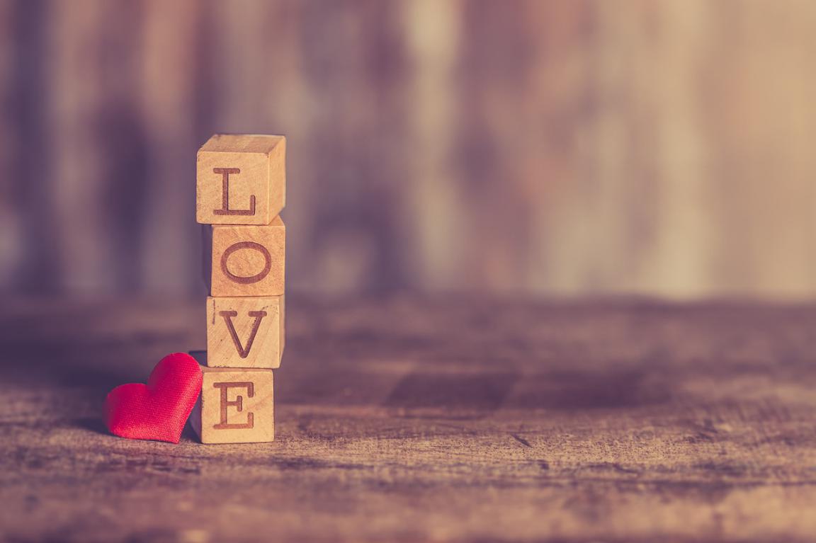 Navigating the First Date: A Comprehensive Guide to Ensure Success